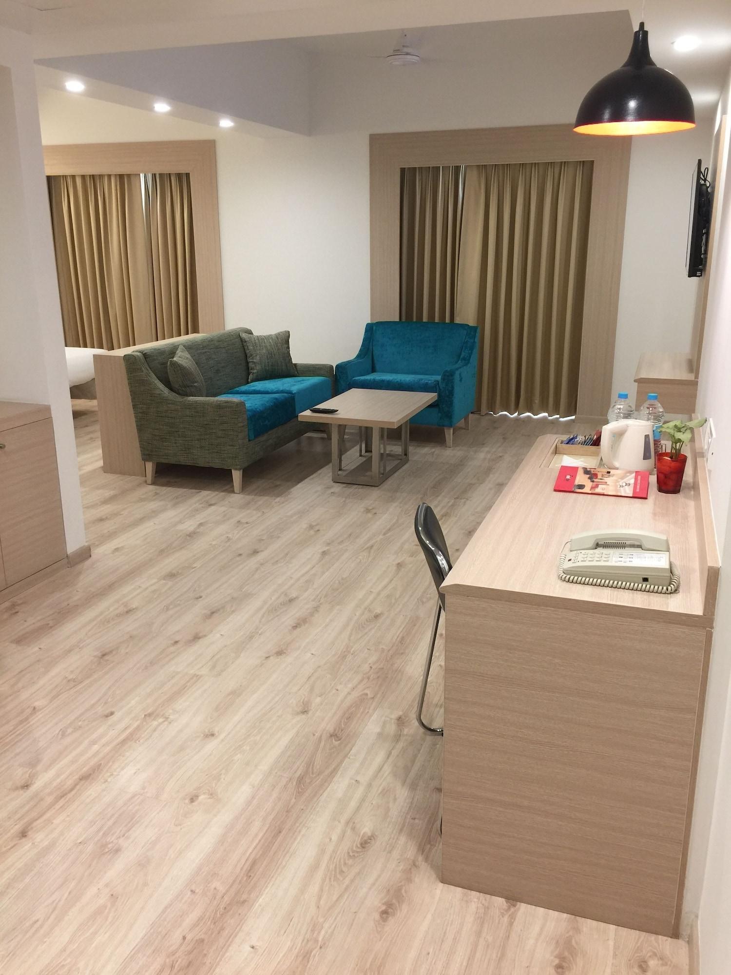 Red Fox By Lemon Tree Hotels, Sector 60, Gurugram Gurgaon Eksteriør bilde